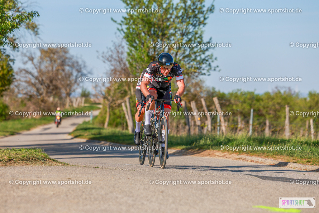 845_AR6_8439 | Neusiedlersee Radmarathon 2026@sportshot_your_pictrs #yourpictures#roadtowm2029 #nrm #neusiedlerseeradmarathon #neusiedlersee #neusiedlerseetourismus #burgenland #mörbisch #nrm26 #burgenlandtourismus #voglundco #poweredbyburgenlandtourismus #radsport #rad #marathon #ucigranfondo #visitburgenland #ucigranfondoworldseries
