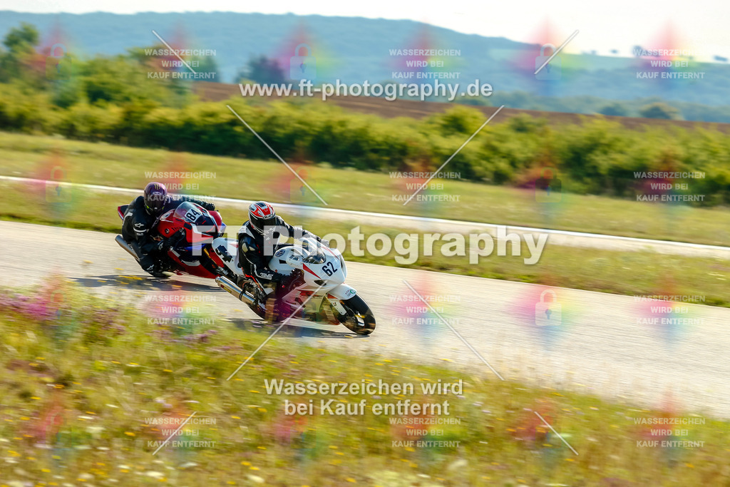 Chambley Juli-0240 | Hier findet Ihr Bilder von Touristenfahrten auf der Nürburgring Nordschleife oder von anderen Veranstaltungen die ich besucht habe. Viel Spass beim Durch Schauen 
