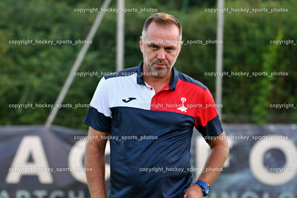 SAK vs. SC St. Veit | Headcoach SAK Goran Jolic, SAK vs. SC St. Veit, SAK vs. SC St. Veit am 19.09.2025 in Klagenfurt (Sportpark Welzenegg), Austria, (Photo by Bernd Stefan)
