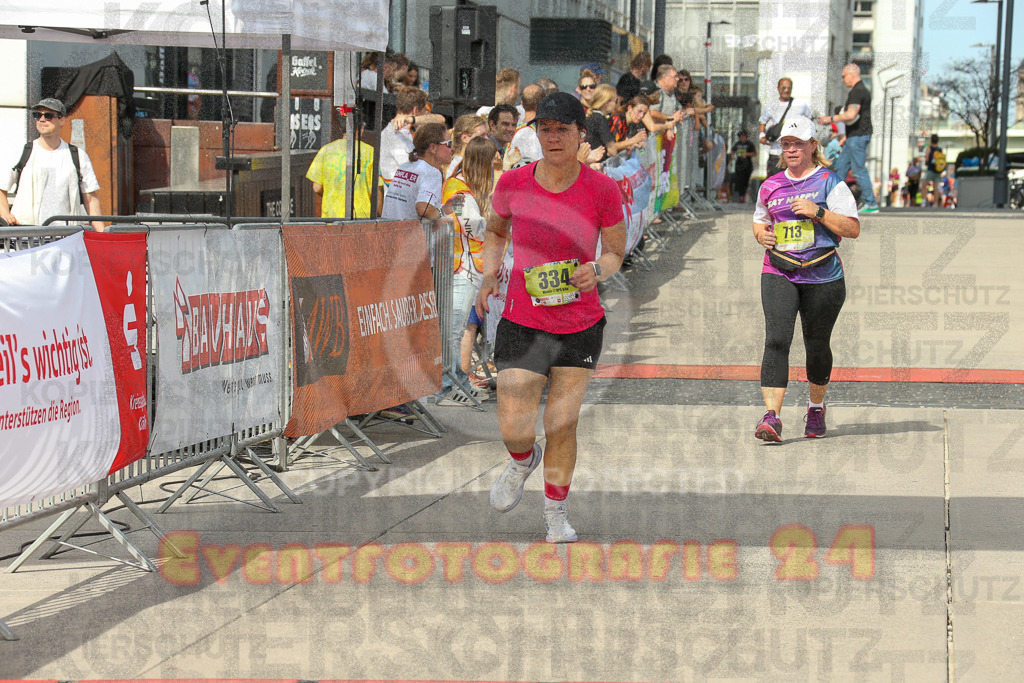 250920_1339_EX1_6036 | Sportfotografie im Rhein-Sieg Kreis, Köln, Bonn, NRW, Rheinland Pfalz, Hessen, etc. Unser Tätigkeitsfeld umfasst den Laufsport vom Volkslauf über den Marathon, Duathlon, Triathon bis zum Ultralauf wie Kölnpfad Ultra oder Schindertrail.