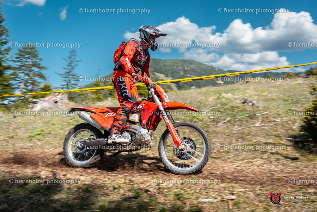 fuernholzer_250501-C1-449 | Fotografische Impressionen von der Red Stag Enduro Extreme by fuernholzer-photography.com. Endurosport in Österreich fotografisch festgehalten von fuernholzer. Auftragsfotografie für Private, Gewerbefotos und Industriefotografie. Eventfotografie, Sportfotografie und Motorsportfotografie. Anbieter von Fotoworkshops, Fototraining, fotografischen Vorträgen und Fotoseminaren.