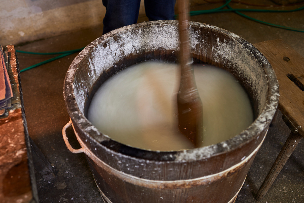 Papiermuehle Moerzinger  | Bad Großpertholz, Austria - April 01, 2016: Papiermuehle Moerzinger . - Realisiert mit Pictrs.com