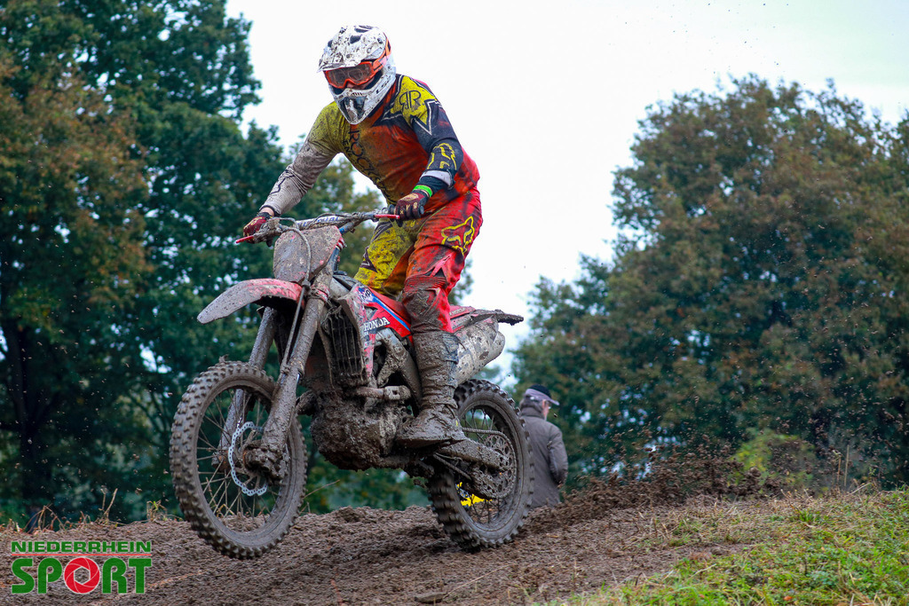 OpenTrack2024_Samstag_039 | Bildergalerie von Sport-Ereignissen aber auch von weiteren spannenden Dingen - nicht nur vom Niederrhein. In Anlehnung an den bekannten Spruch von Hanns Dieter Hüsch heißt das Motto: "Niederrhein ist überall".  - Realisiert mit Pictrs.com