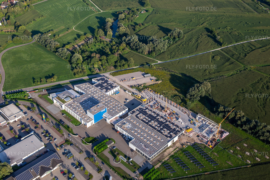Luftbild: Zimmer Group Am Glockenloch im Ortsteil Freistett in Rheinau im Bundesland Baden-Württemberg in Deutschland. Foto: IMG_137795.jpg vom 18.08.2023 durch Werner Riehm/FLY-FOTO.deZimmer Group