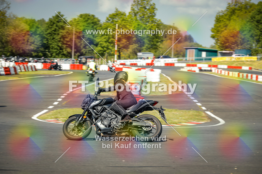OBK_Mai_Martina_Markus-10530 | Hier findet Ihr Bilder von Touristenfahrten auf der Nürburgring Nordschleife oder von anderen Veranstaltungen die ich besucht habe. Viel Spass beim Durch Schauen 