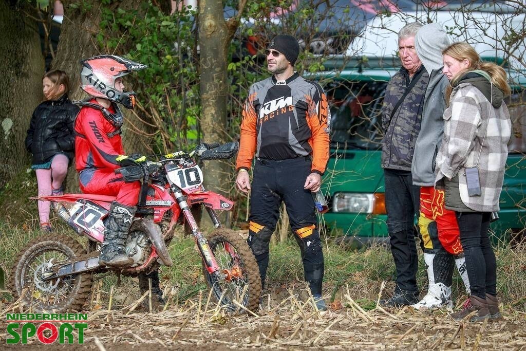 OpenTrack2024_Kinder_32 | Bildergalerie von Sport-Ereignissen aber auch von weiteren spannenden Dingen - nicht nur vom Niederrhein. In Anlehnung an den bekannten Spruch von Hanns Dieter Hüsch heißt das Motto: "Niederrhein ist überall".  - Realisiert mit Pictrs.com