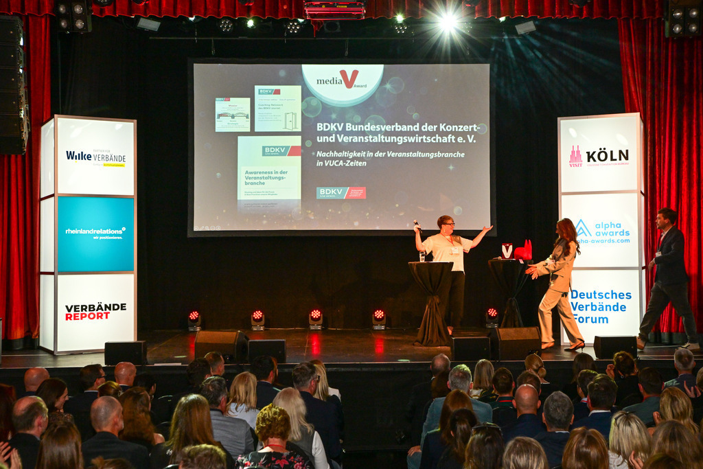 0189Media_V_Award_2025_Foto_Stefan_Wernz | Fotograf Köln - Realisiert mit Pictrs.com