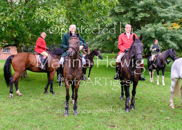Jagd Perdoel 26 Fuji-9725_MarinaHewig | Fotografie, FotoArt, PferdesportArt, Pferdesportfotografie, Landschaftsfotografie, Reisefotografie, Reise, Pferde - Realisiert mit Pictrs.com