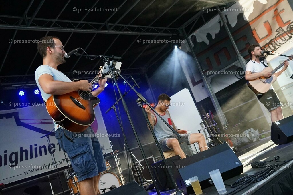 news-2023-Juli15-Marktfest_Reutte1-DSC06049 | Info aus dem Bezirk Reutte/Ausserfern Tirol sowie eine umfangreiche Bilddatenbank über die gesamte Region: Lechtal, Talkessel Reutte, Tannheimertal, Zwischentoren. Lech, Plansee, Zugspitze, Grenztunnel, B179, Fernpassstraße, Verkehr, Lawinen, Tradition, - Realisiert mit Pictrs.com