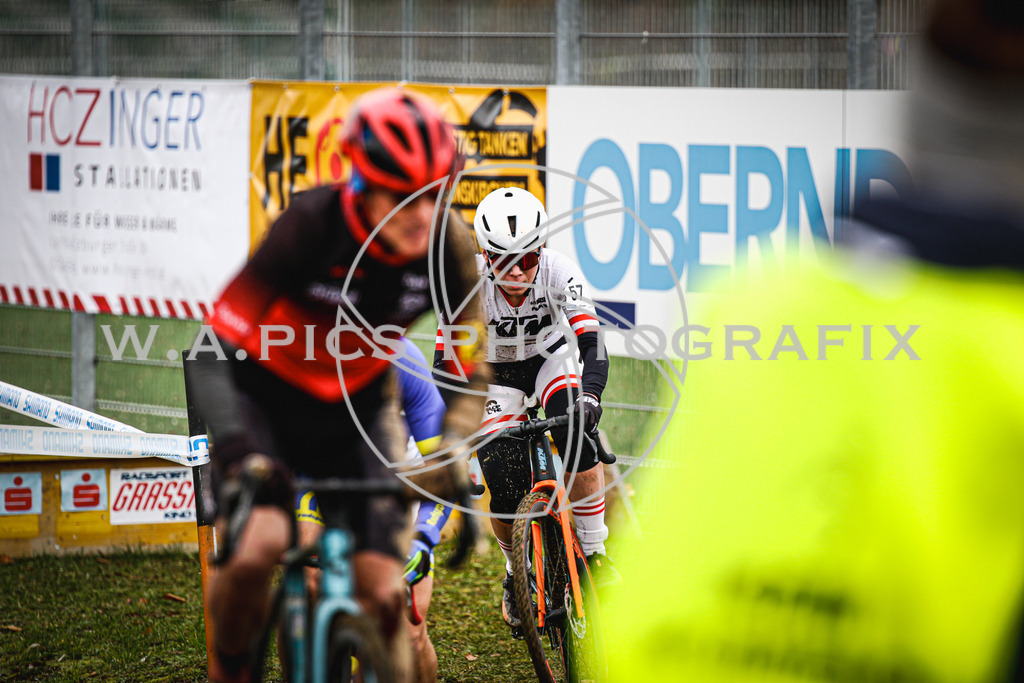 ..... | AUSTRIA, 24.11.24, 3.Radquerfeldein GP um das Sportzentrum Gunskirchen Image shows: Photo: Wapics / Andreas Willdoner