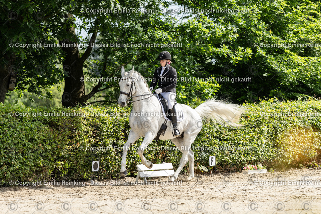 CL5A7620 | Emilia Reinking Fotografie - Realisiert mit Pictrs.com