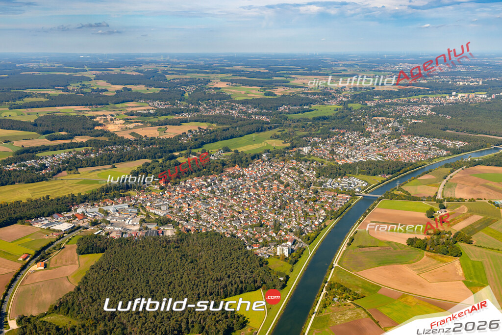 Klassische Luftaufnahme ohne Drohne zeigt:Katzwang bei Nürnberg - Die Luftbildaufnahme wurde 2025 vom UL-Flugzeug heraus erstellt ( keine Drohne ) - Hochauflösende Luftaufnahme -Nicht vergleichbar mit Google Maps oder Satelittenbilder- Die Geschenkidee !Mit Lizenz und Bildrechte bestellbar