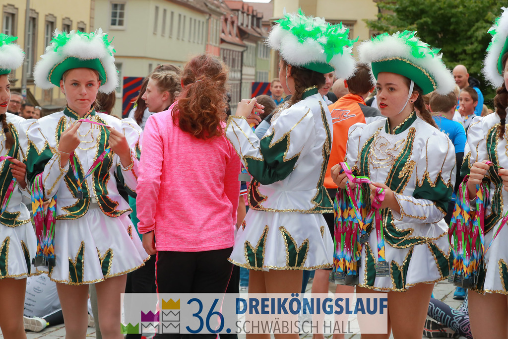 Stadtwerke Schüler und Jugendlauf 1,7km | 3koenigslauf 2022 Stadtwerke Schüler und Jugenlauf 1,7km - Realisiert mit Pictrs.com