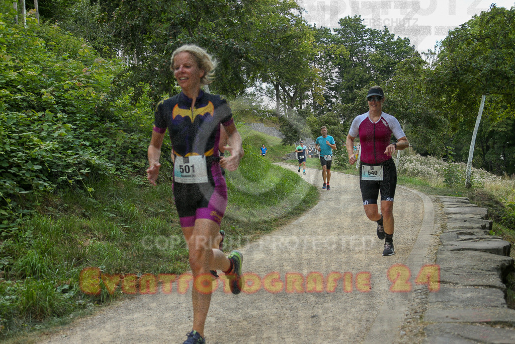 250824_1407_EX1_5019 | Sportfotografie im Rhein-Sieg Kreis, Köln, Bonn, NRW, Rheinland Pfalz, Hessen, etc. Unser Tätigkeitsfeld umfasst den Laufsport vom Volkslauf über den Marathon, Duathlon, Triathon bis zum Ultralauf wie Kölnpfad Ultra oder Schindertrail.