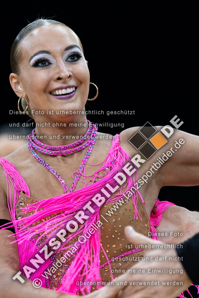 20230226-11664 | Hier finden Sie Tanz Bilder vom Latein und Standard Formationen tanzen. Sportbilder vom Tanzsport. Schöne Fotos und von Weltmeisterschaft, Europameisterschaft, Bundesliga, Regionalliga, Oberliga und Landesliga sowie von GOC Stuttgart, DanceComp, WM Bremen