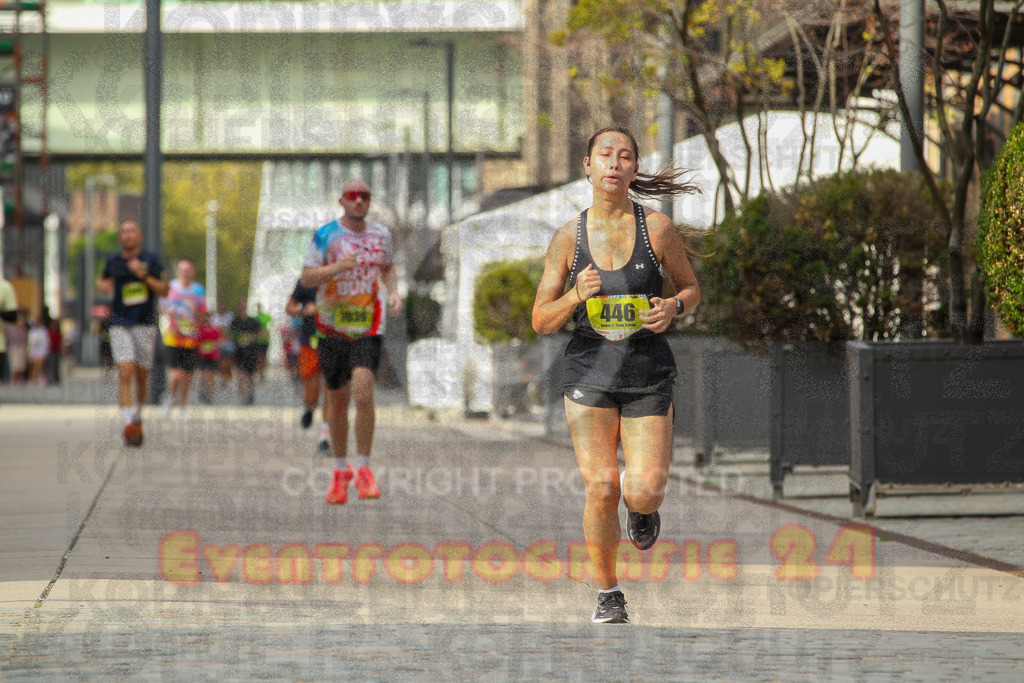 250920_1523_EV4_8667 | Sportfotografie im Rhein-Sieg Kreis, Köln, Bonn, NRW, Rheinland Pfalz, Hessen, etc. Unser Tätigkeitsfeld umfasst den Laufsport vom Volkslauf über den Marathon, Duathlon, Triathon bis zum Ultralauf wie Kölnpfad Ultra oder Schindertrail.