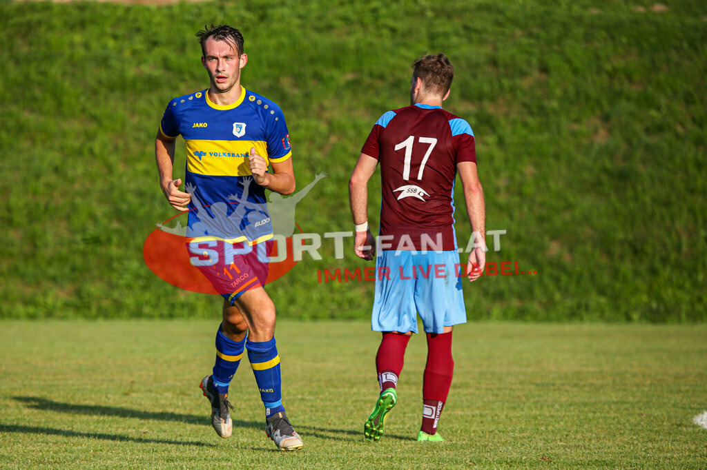 SK Maria Saal - DSG Ferlach 2-3, Unterliga Ost | Maximilian Melbinger (DSG Ferlach #11) Christoph Orasch (SK Maria Saal #17) SK Maria Saal - DSG Ferlach 2-3 am 22.08.2023 in Maria Saal
(Sportplatz), Austria, (Photo by Ernst Krawagner sport-fan.at) - Realisiert mit Pictrs.com