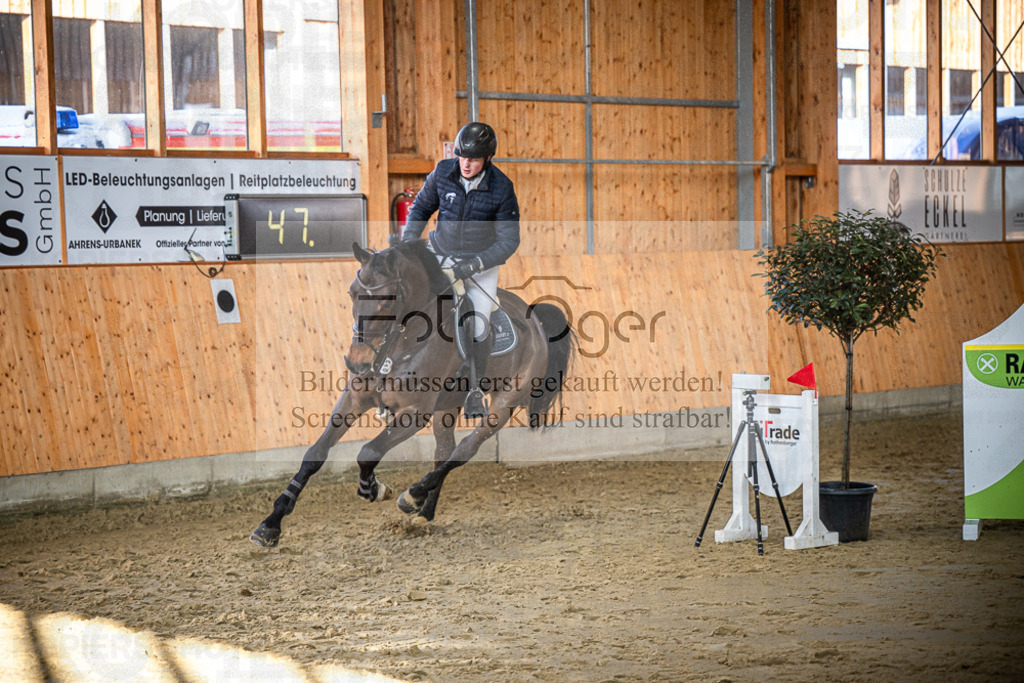 DOS_1620 | Entdecke hochwertige Reitturnierfotos von Foto Oger. Professionell, emotional und authentisch – jetzt Lieblingsmomente im Shop bestellen.Deutschlandweite Turnierfotografie. - Realisiert mit Pictrs.com