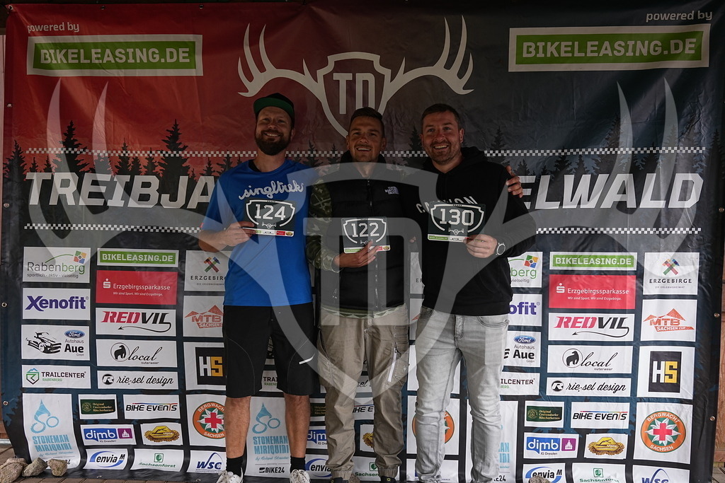 A1_09358 | Fotogalerie der Treibjagd im Dunkelwald - Dein MTB Etappenrennen im Erzgebirge - Realisiert mit Pictrs.com