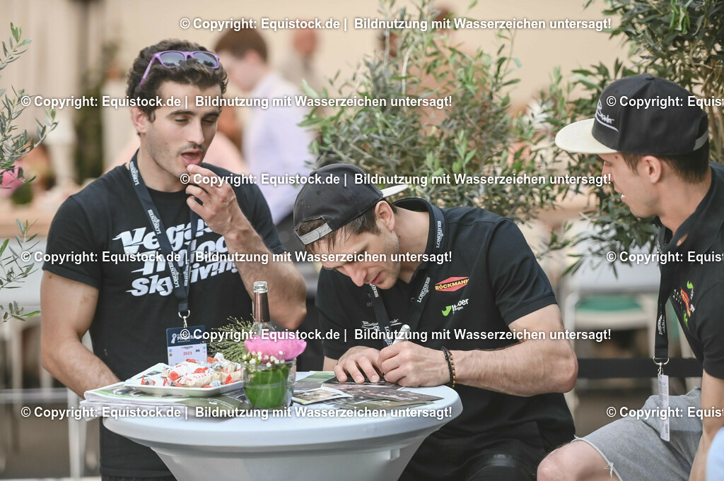 D78_3464 | equistock