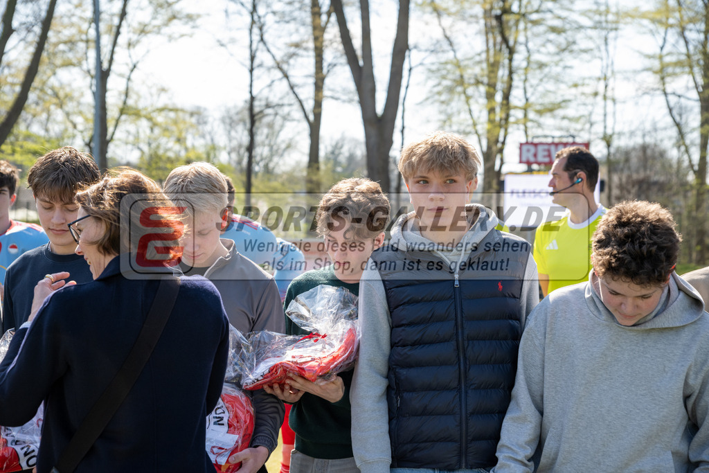 SFE_20260321_0009 | Köln, Deutschland, 21.03.26: Feldhockey 1. Bundesliga Herren zwischen Rot-Weiss Köln - Mannheimer HC im REWE Sportpark am 21.03.2026 in Köln, Deutschland. (Foto von Stephan Fehrmann)Köln, Germany, 21.03.26: Feldhockey 1. Bundesliga Herren between Rot-Weiss Köln - Mannheimer HC in REWE Sportpark at 21.03.2026 in Köln, Deutschland. (Foto from Stephan Fehrmann)