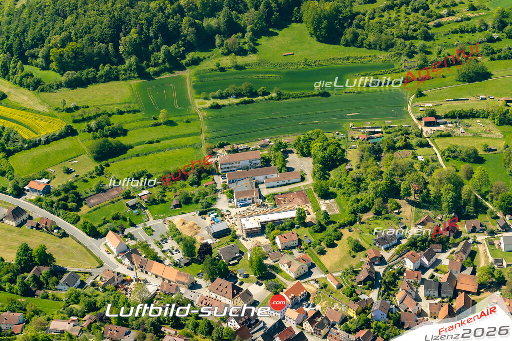 Luftaufnahme von Königstein - Die Luftaufnahme wurde 2025 vom UL-Flugzeug heraus erstellt ( keine Drohne ) - Hochauflösende Luftaufnahme - für professionelle Ausdrucke geeignet. Die Geschenkidee !Mit Lizenz und Bildrechte bestellbar