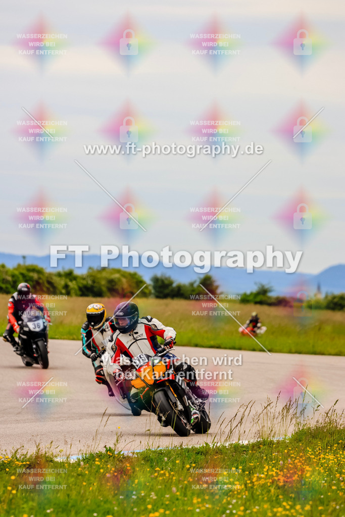 MotoTeam-2880 | Hier findet Ihr Bilder von Touristenfahrten auf der Nürburgring Nordschleife oder von anderen Veranstaltungen die ich besucht habe. Viel Spass beim Durch Schauen 