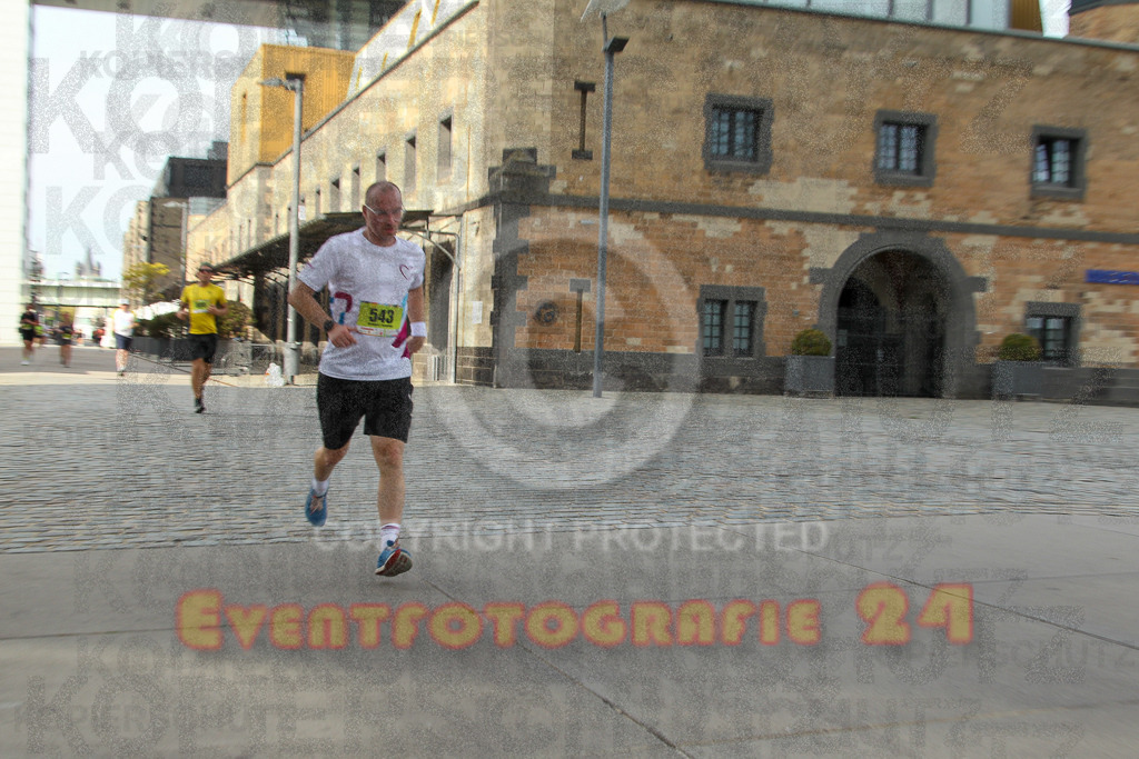 250920_1535_EV4_9247 | Sportfotografie im Rhein-Sieg Kreis, Köln, Bonn, NRW, Rheinland Pfalz, Hessen, etc. Unser Tätigkeitsfeld umfasst den Laufsport vom Volkslauf über den Marathon, Duathlon, Triathon bis zum Ultralauf wie Kölnpfad Ultra oder Schindertrail.
