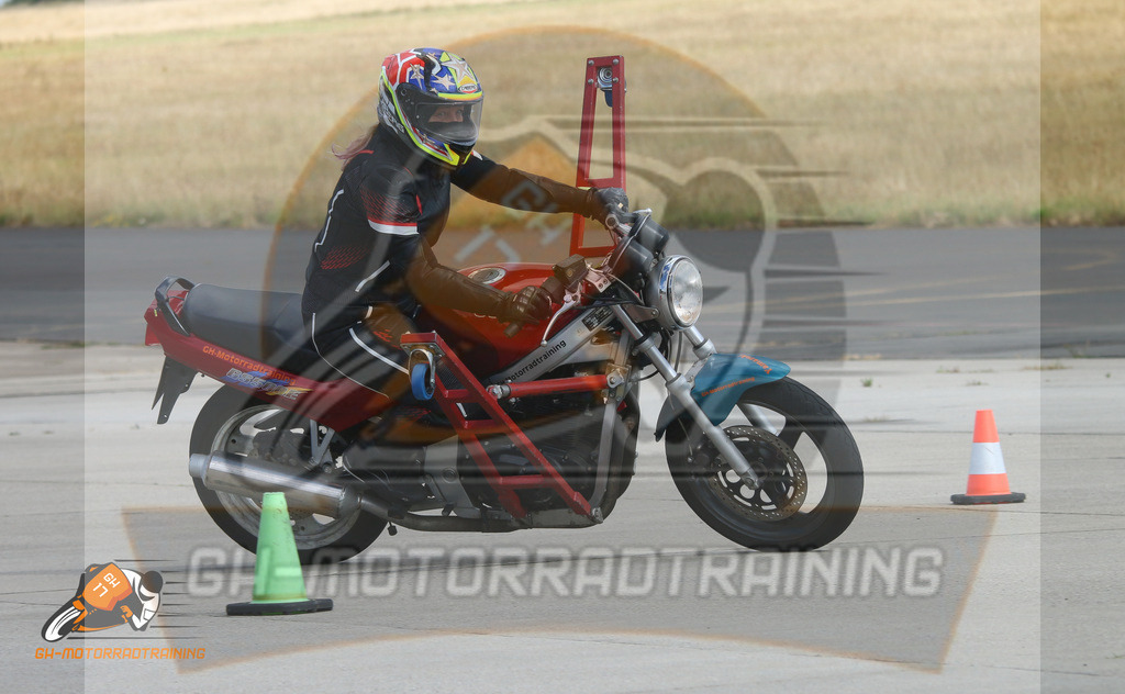 IMG_1959 | gh-motorradtraining-foto.de - Realisiert mit Pictrs.com