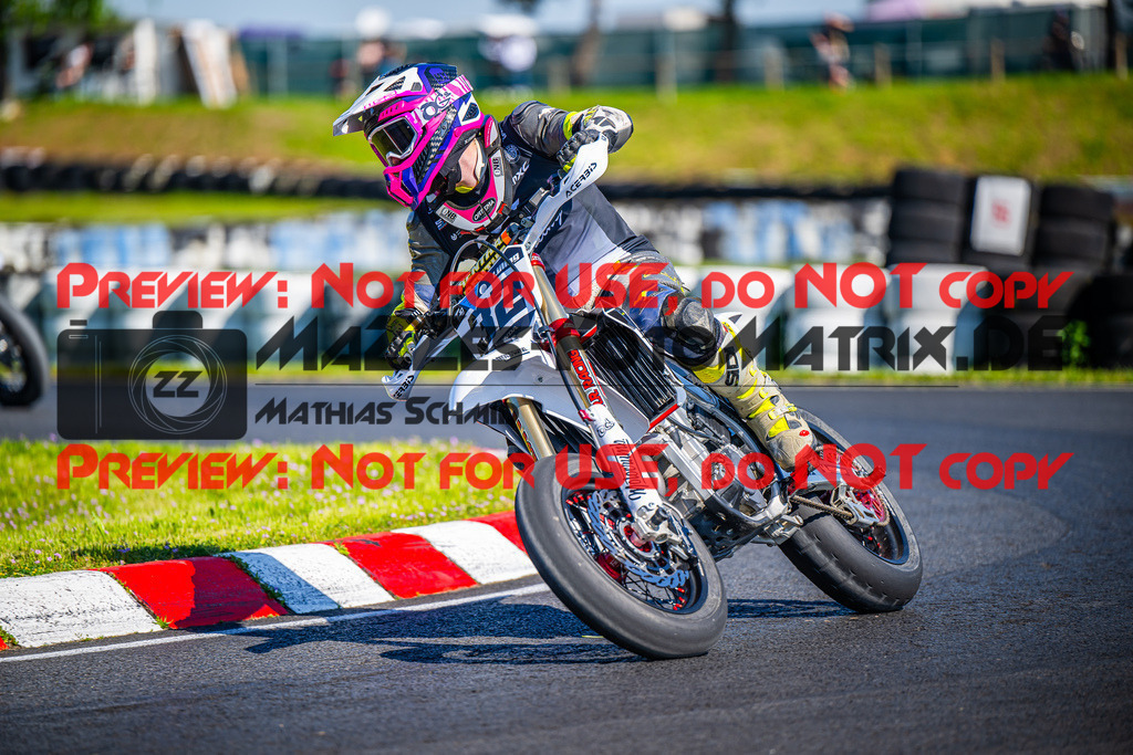 MaZZes_FotoMatrix_240510_6021986_9363 | S2