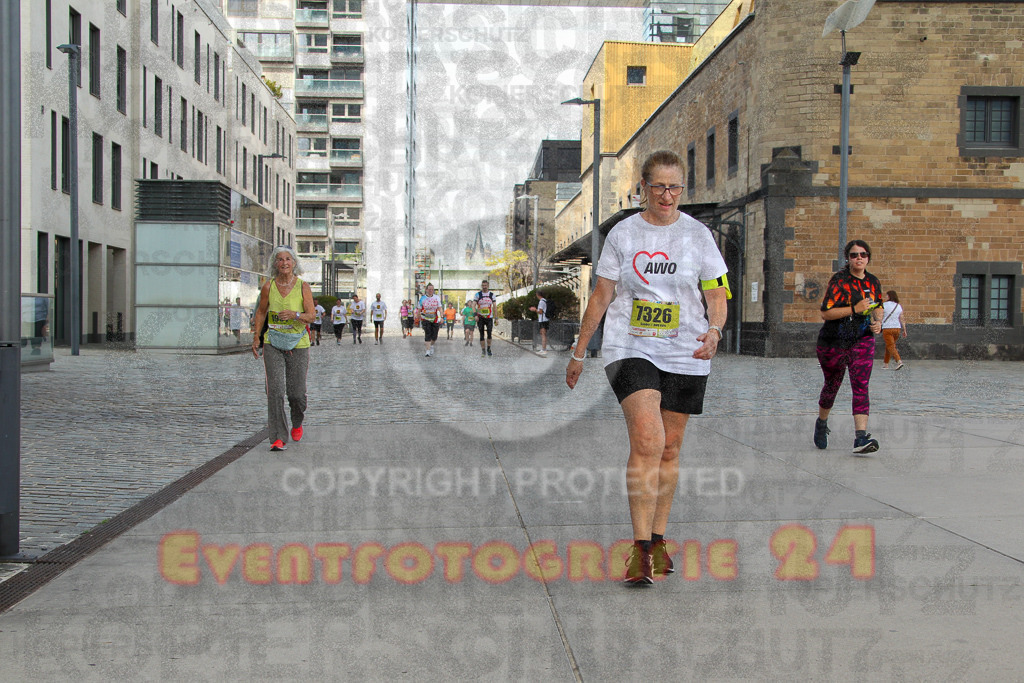 250920_1343_EV4_6560 | Sportfotografie im Rhein-Sieg Kreis, Köln, Bonn, NRW, Rheinland Pfalz, Hessen, etc. Unser Tätigkeitsfeld umfasst den Laufsport vom Volkslauf über den Marathon, Duathlon, Triathon bis zum Ultralauf wie Kölnpfad Ultra oder Schindertrail.