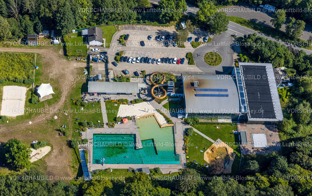 Ennepetal240814369 | Luftbild, Klutertbad Freibad und Hallenbad mit Wasserrutsche, Naturbad Schwimmbad, Altenvoerde, Ennepetal, Ruhrgebiet, Nordrhein-Westfalen, Deutschland