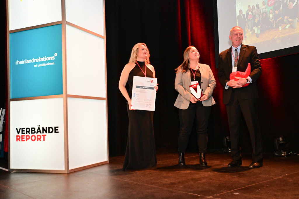 0233Media_V_Award_2025_Foto_Stefan_Wernz | Fotograf Köln - Realisiert mit Pictrs.com