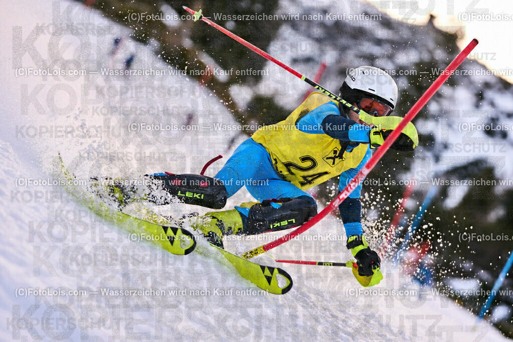 ALP2792_NWC-OAC-Slalom-II DG-I_Hochkar_Binder Lukas | (C)FotoLois.com, Alois Spandl, NWC+OAC-Schüler-Slalom 1 auf dem Hochkar, Sa 7. Jänner 2023.