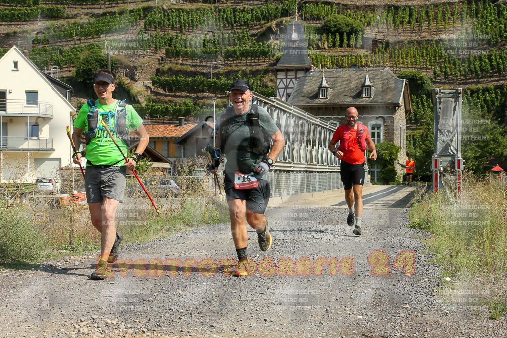 240831_1235_EX1_8778 | Sportfotografie im Rhein-Sieg Kreis, Köln, Bonn, NRW, Rheinland Pfalz, Hessen, etc. Unser Tätigkeitsfeld umfasst den Laufsport vom Volkslauf über den Marathon, Duathlon, Triathon bis zum Ultralauf wie Kölnpfad Ultra oder Schindertrail.