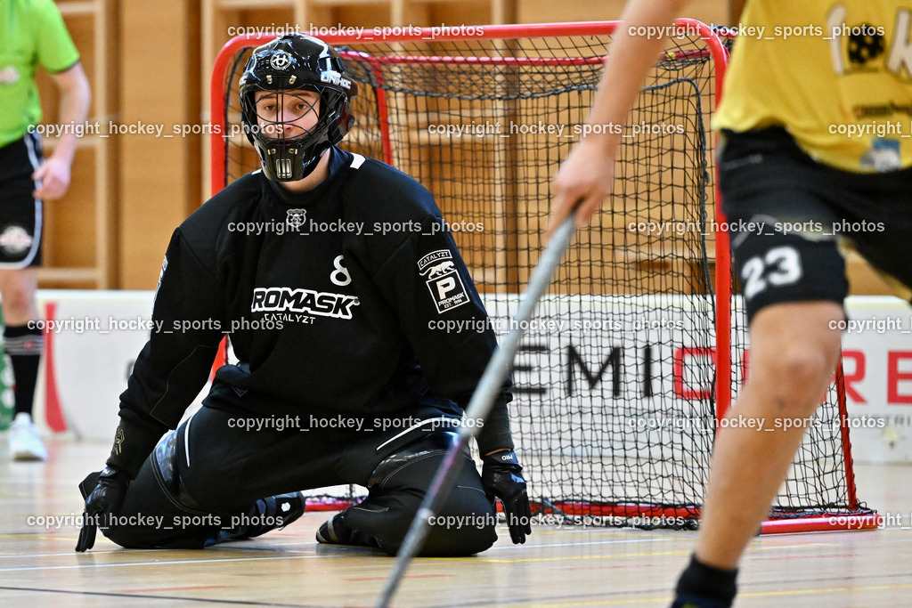 VSV Unihockey  vs. FBK Loka  | #84 Tim Luznar FBK Loka, VSV Unihockey  vs. FBK Loka , VSV Unihockey  vs. FBK Loka  am 25.01.2026 in Villach (Ballspielhalle St. Martin), Austria, (Photo by Bernd Stefan)
