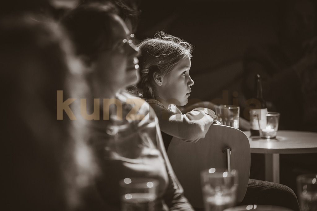 1Abschalt Bar Paradiso - Dänu Siegrist_kunzmedia.ch | OnlineShop für Bilder kunzmedia.ch