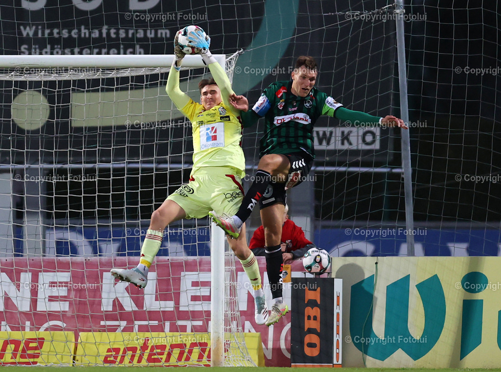 A_LUI_18102025_0012 | SPORT FUSSBALL ADMIRAL BUNDESLIGA RZ PELLETS WAC-SV OBERBANK RIED 18.10.25 IM BILD: NIKOLAS POLSTER  (WAC) UND NIKKI HAVENAAR (RIED) (REID  FOTO:FOTOLUI/MW