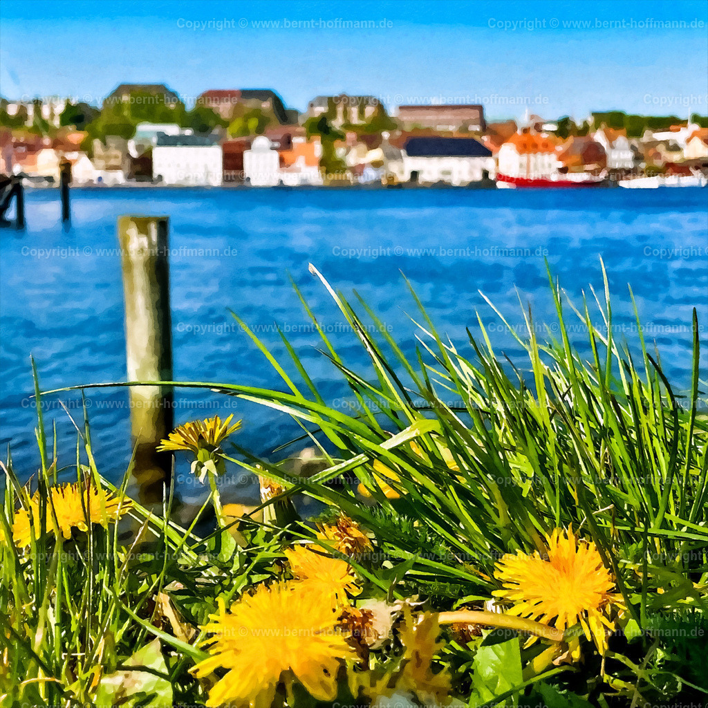 PDM2_8628_FL-Hafen_140x140 | DIGITALKUNST. Flensburg im Quadrat - Hafenimpression. __ Seitenverhältnis 1 zu 1 - Realisiert mit Pictrs.com