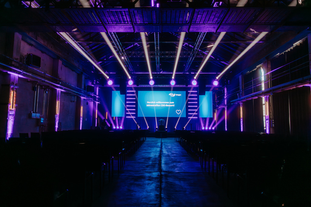 057A5934 | thismomentpictures - Realisiert mit Pictrs.com