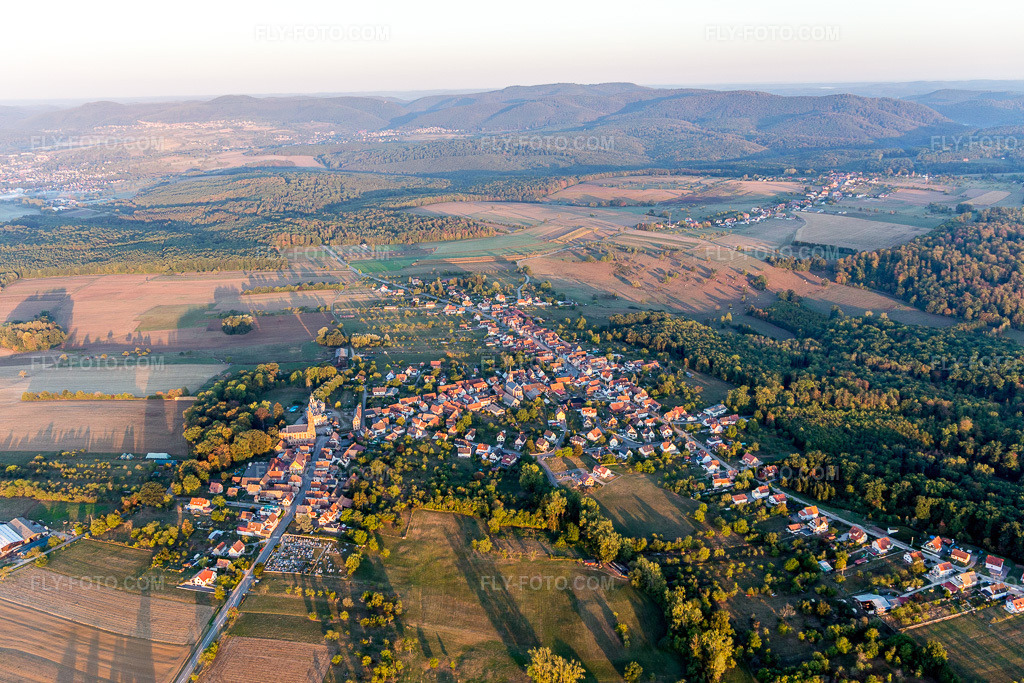 Aerial view: View of the town in Wœrth in the state Bas-Rhin, France.Photo: IMG_111624.jpg taken on 09/16/2018 by Werner Riehm/FLY-FOTO.comResolution of the original: 5472 x 3648 px