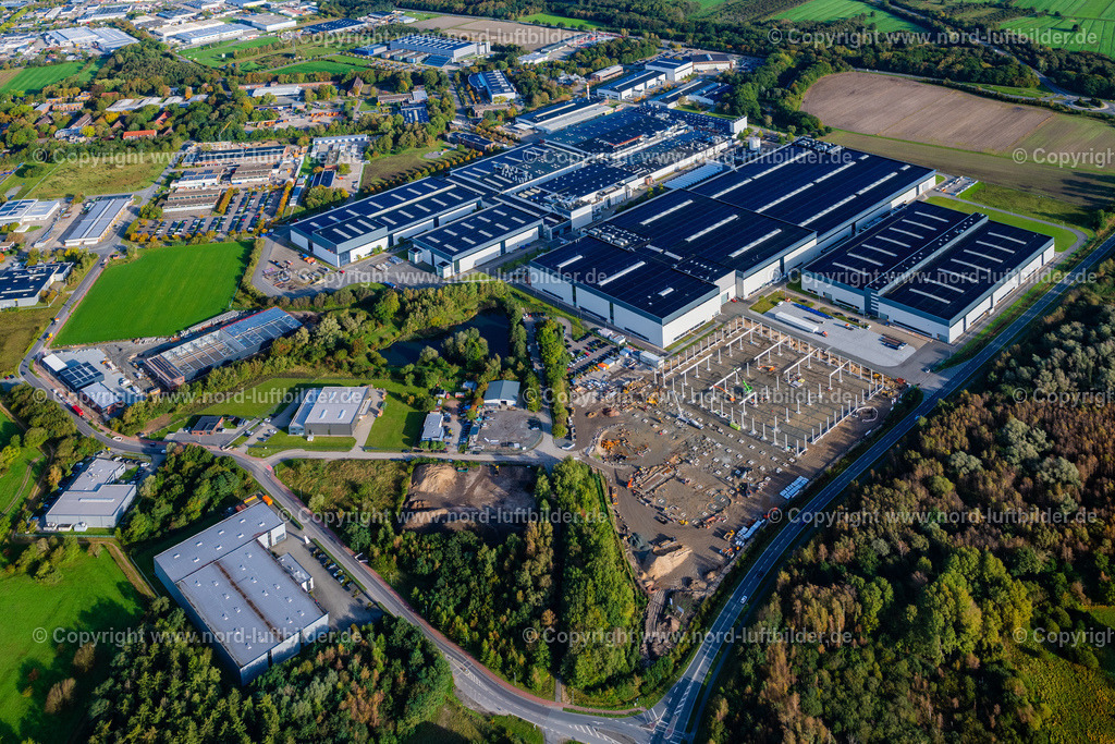 Stade_Airbus_Baustelle_ELS_2149181023 | STADE 28.08.2023 Baustelle mit Pfahlgründung auf dem Airbus Werksgelände zum Neubau einer Logistikhalle in Stade im Bundesland Niedersachsen, Deutschland. Weiterführende Informationen bei: Airbus SE. // Construction site with pile foundation on the Airbus factory site for the construction of a new logistics hall in Stade in the state Lower Saxony, Germany. Further information at: Airbus SE. Foto: Martin Elsen
