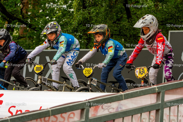 BayBMX2026-06300 | Fotogalerie von Thomas Dettweiler mit Eventbildern und lizenzfreien Fotos. Perfekt als Wandbild, für Büro, Website oder private Nutzung. - Realisiert mit Pictrs.com