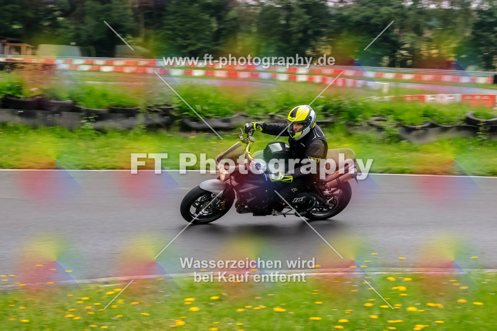 VBK-6956 | Hier findet Ihr Bilder von Touristenfahrten auf der Nürburgring Nordschleife oder von anderen Veranstaltungen die ich besucht habe. Viel Spass beim Durch Schauen 