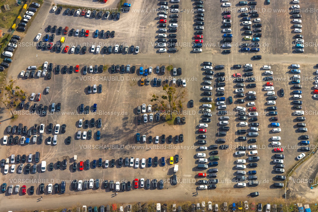Hamm240306601 | Luftbild, Parkplatz Zentralhallen
Ökonomierat-Peitzmeier-Platz, Formen und Farben, Mitte, Hamm, Ruhrgebiet, Nordrhein-Westfalen, Deutschland