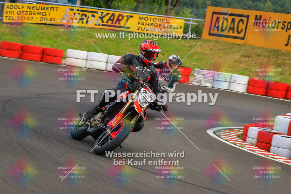 _DSK1860 | Hier findet Ihr Bilder von Touristenfahrten auf der Nürburgring Nordschleife oder von anderen Veranstaltungen die ich besucht habe. Viel Spass beim Durch Schauen 