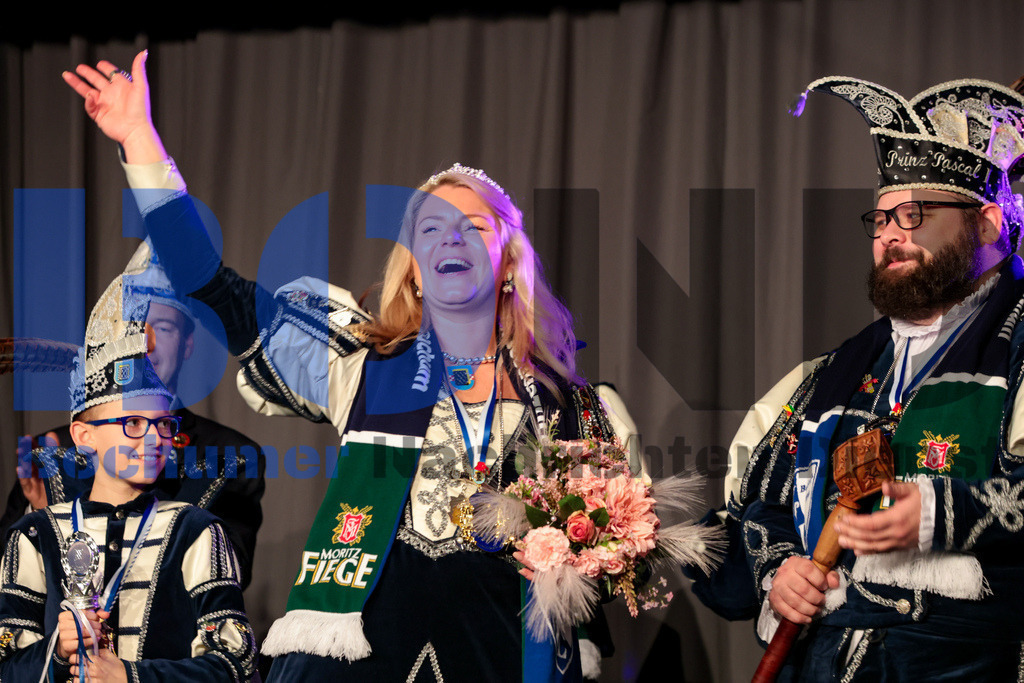 SES_GROKABO20250202-39 | bond - Realisiert mit Pictrs.com