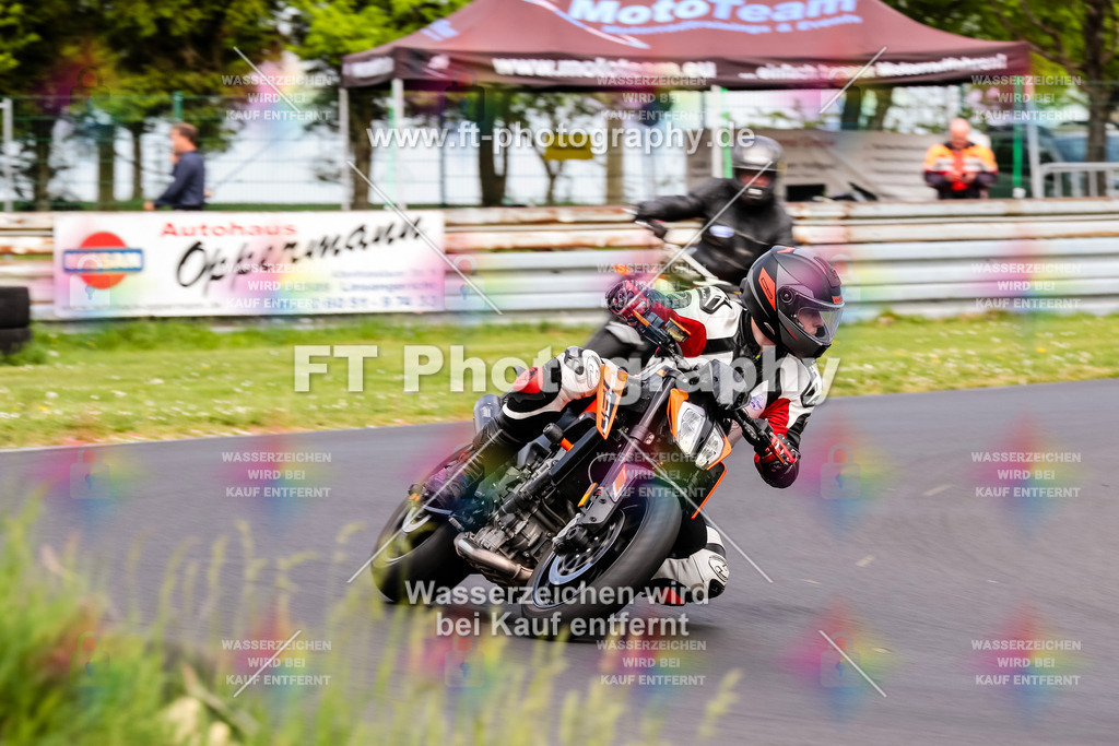 MotoTeamVBK-20795 | Hier findet Ihr Bilder von Touristenfahrten auf der Nürburgring Nordschleife oder von anderen Veranstaltungen die ich besucht habe. Viel Spass beim Durch Schauen 