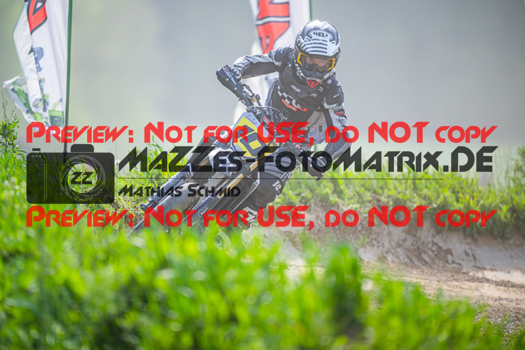 MaZZes_FotoMatrix_230507_7749 | S1