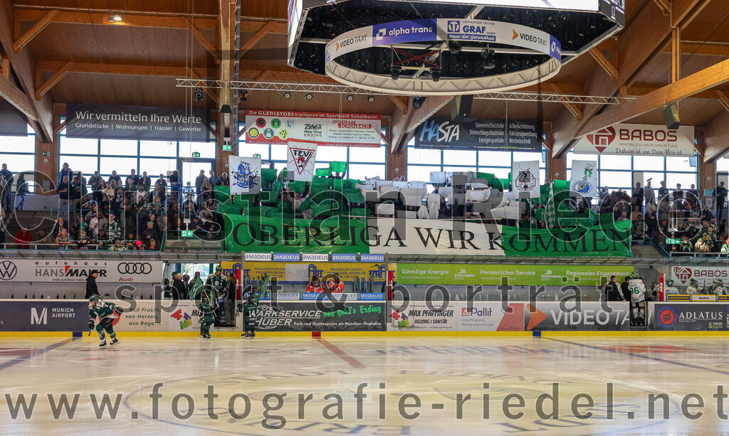 2025-09-21_001_TSV_Erding_gegen_Hoechstadter_Alligators | Erding, Deutschland, 21.09.2025:Eishockey, Oberliga Süd 2025 / 2026, 2. Spieltag, TSV Erding gegen Höchstadter Alligators, Endergebnis: 3:4Foto: Christian Riedel / fotografie-riedel.net